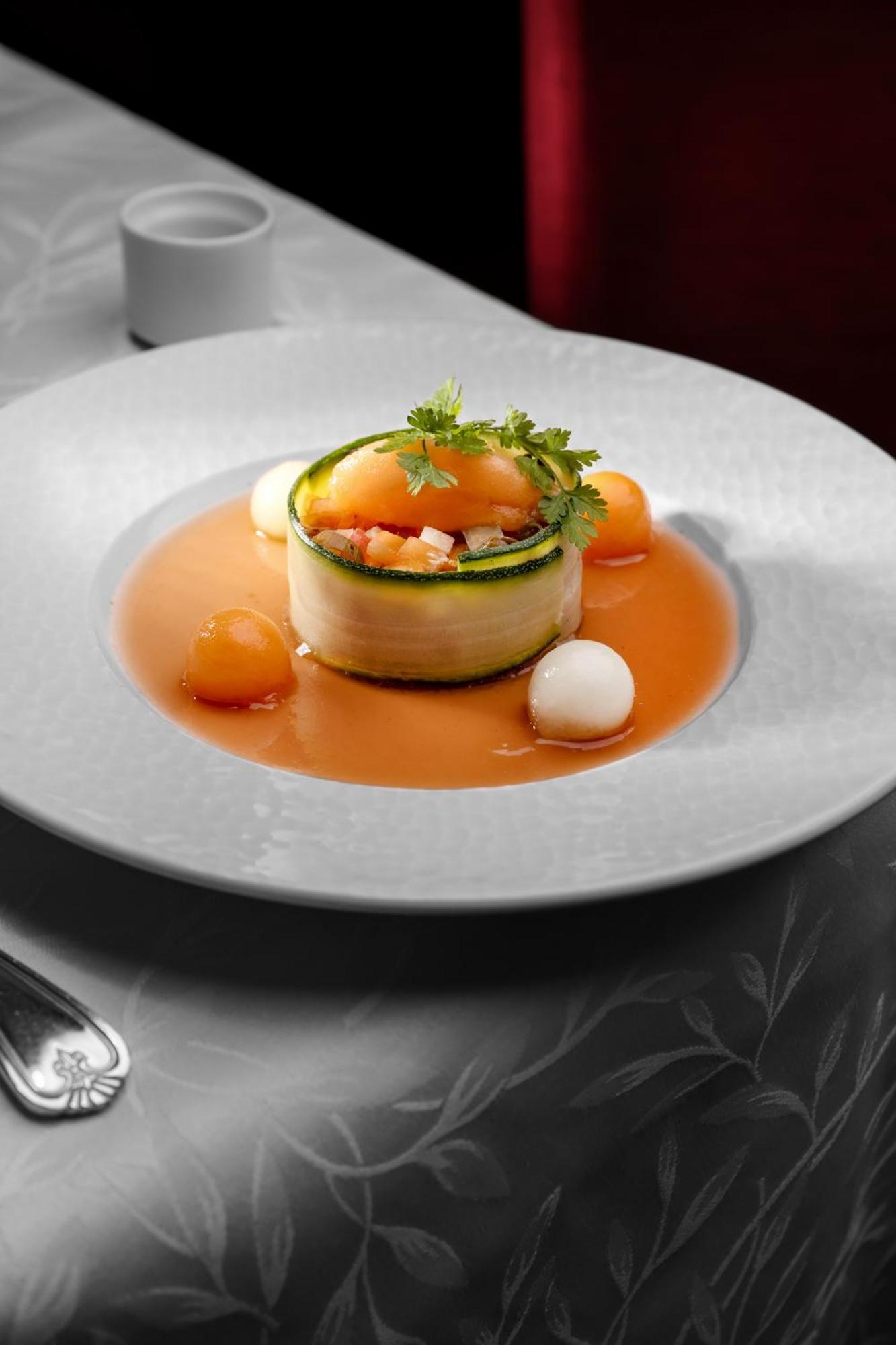 Logis Hotel-Restaurant Les Voyageurs La Coquille Exteriör bild